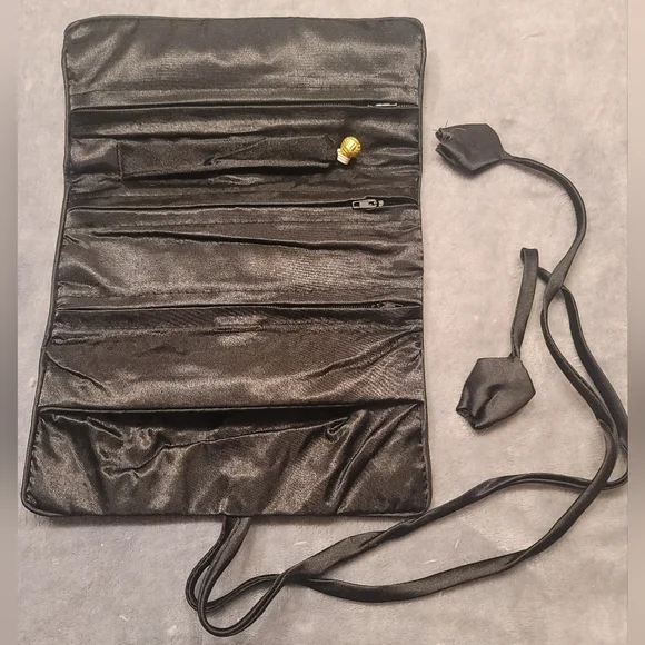 0479. NWOTs~ Beautifully Embroidered Black Satin ~ Jewelry Roll ~ Zipper Pockets - Picture 3 of 5